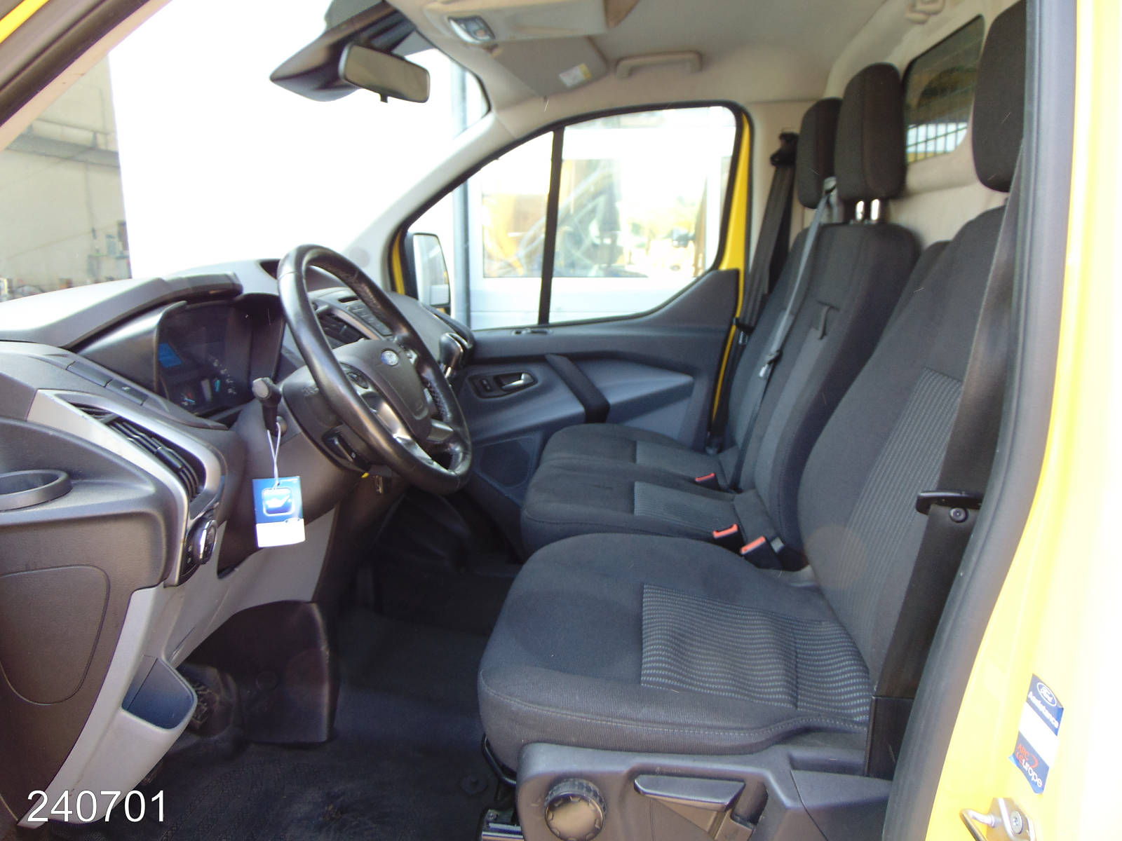 Ford Transit Custom 340 2.0TDCI Bott-AHK-Klima-Navi, Interne Nummer: 240701 Bild Nr. 3