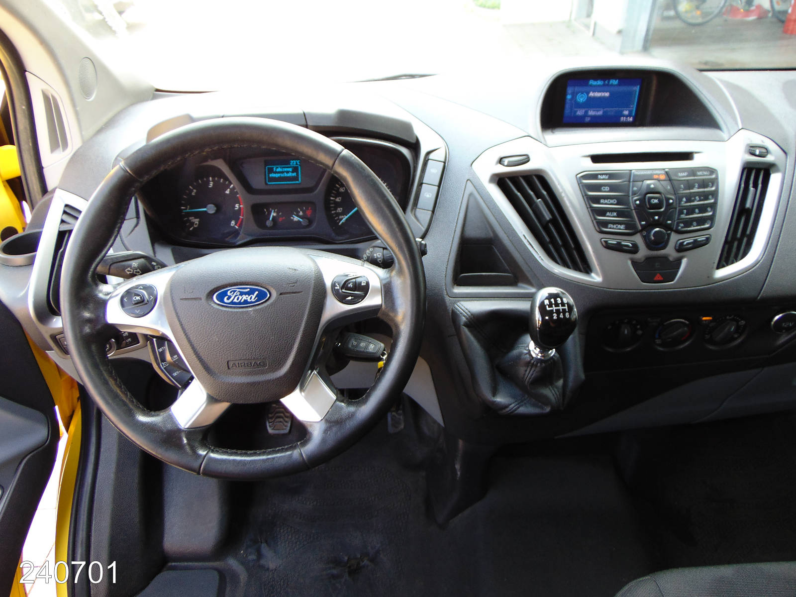 Ford Transit Custom 340 2.0TDCI Bott-AHK-Klima-Navi, Interne Nummer: 240701 Bild Nr. 4