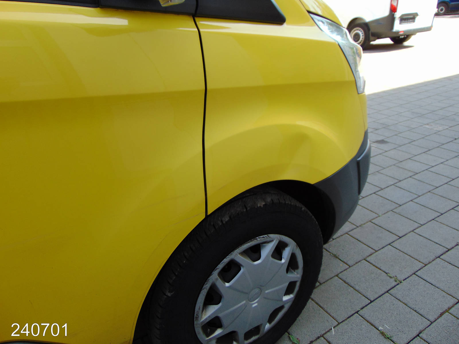 Ford Transit Custom 340 2.0TDCI Bott-AHK-Klima-Navi, Interne Nummer: 240701 Bild Nr. 14