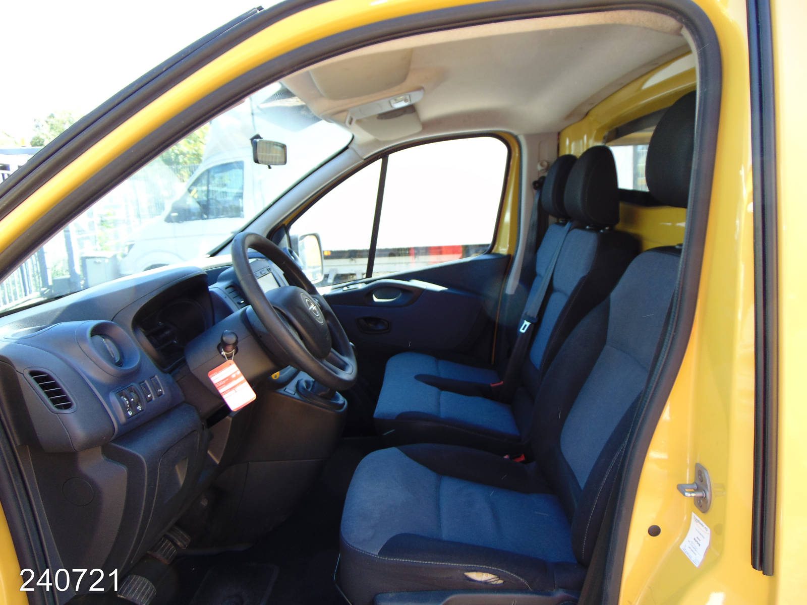 Opel Vivaro 1.6 CDTI L2 AHK-Bott-Klima-Navi, Interne Nummer: 240721 Bild Nr. 3