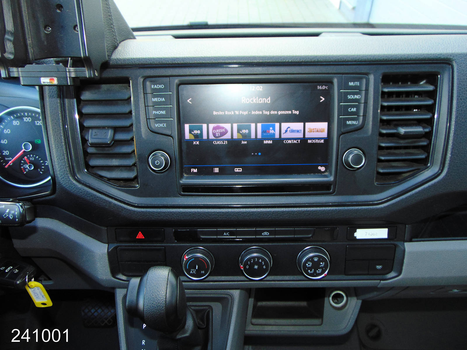 VW Crafter 35 2.0 TDI DSG Regalsystem-Klima-Kamera, Interne Nummer: 241001 Bild Nr. 6