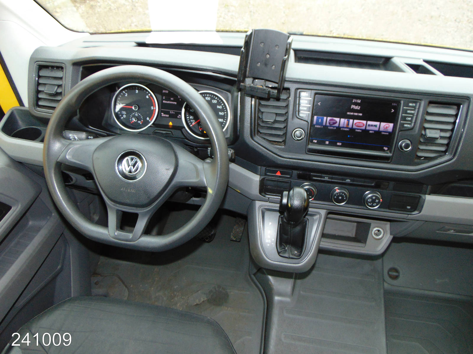 VW Crafter 35 2.0 TDI DSG Regalsystem-Klima-Kamera, Interne Nummer: 241009 Bild Nr. 4