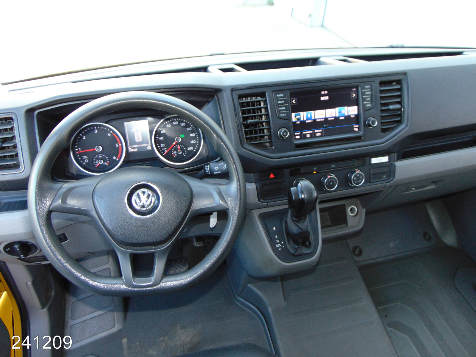 VW Crafter 35 2.0 TDI DSG Regalsystem-Klima-Kamera, Interne Nummer: 241209 Bild Nr. 4
