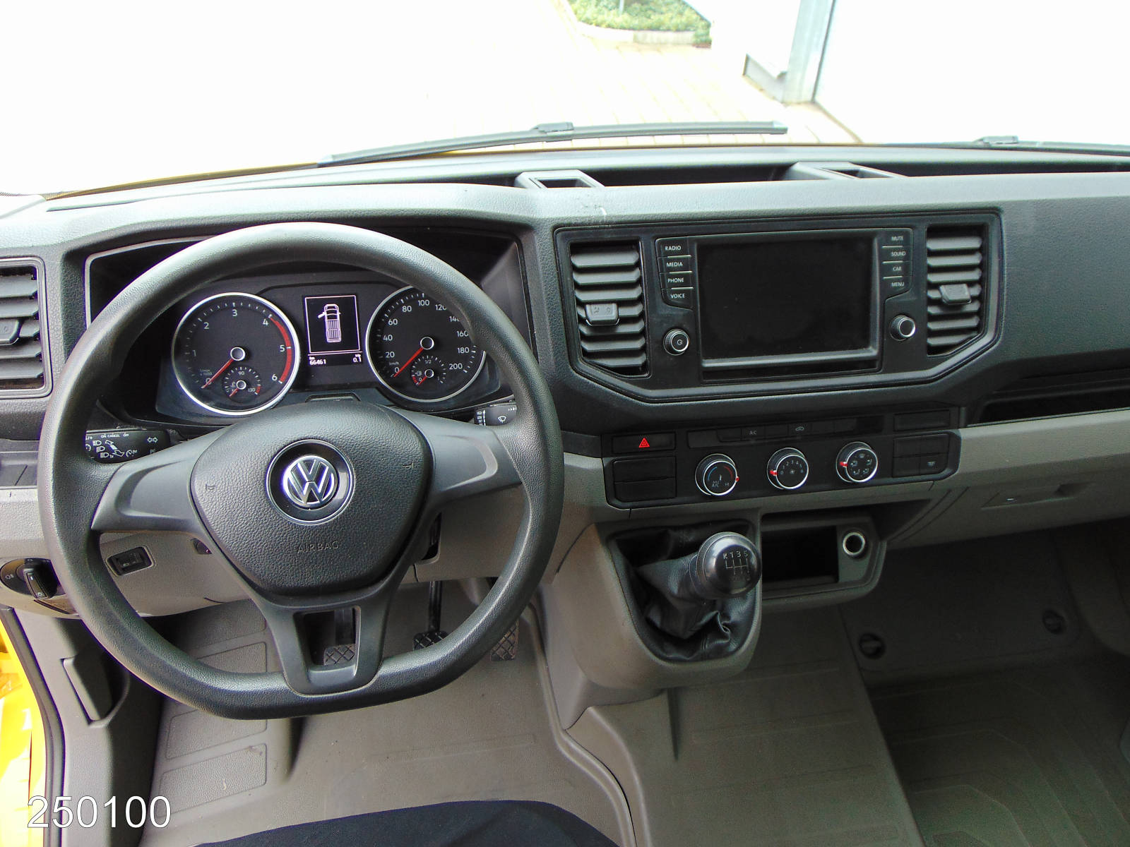 VW Crafter 35 2.0 TDI Regalsystem-Klima-Kamera, Interne Nummer: 250100 Bild Nr. 4