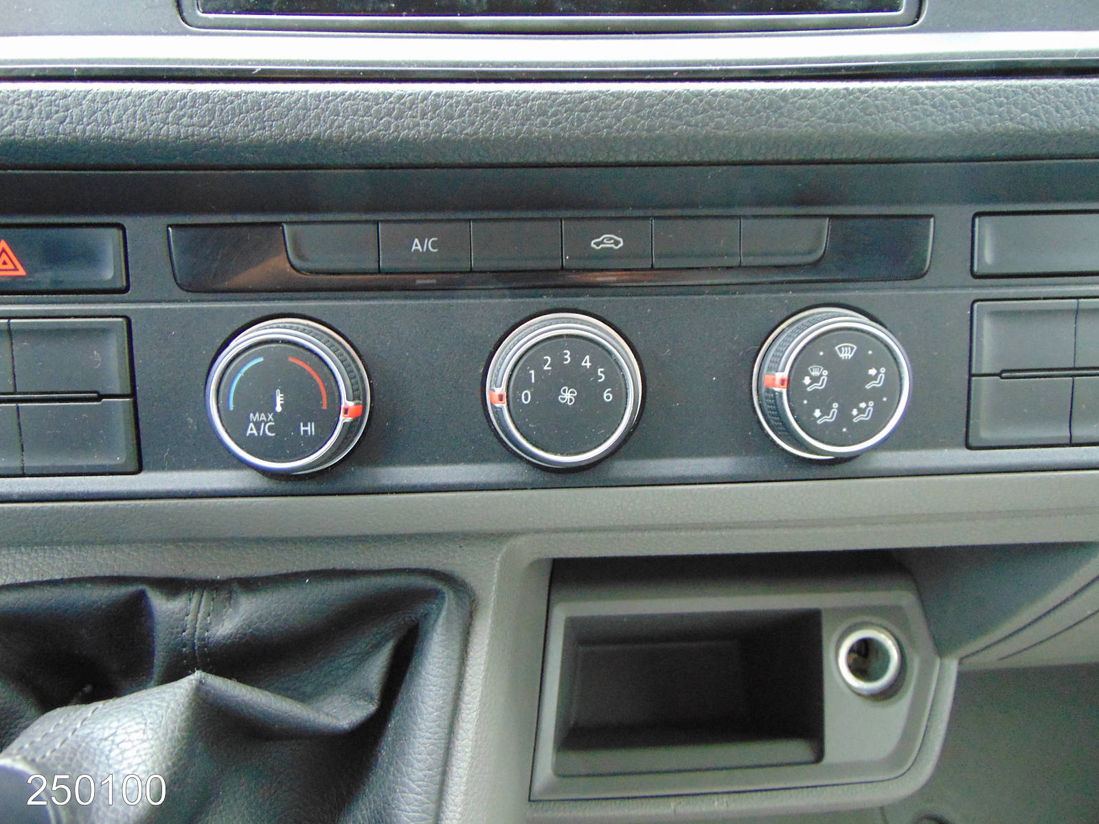 VW Crafter 35 2.0 TDI Regalsystem-Klima-Kamera, Interne Nummer: 250100 Bild Nr. 7
