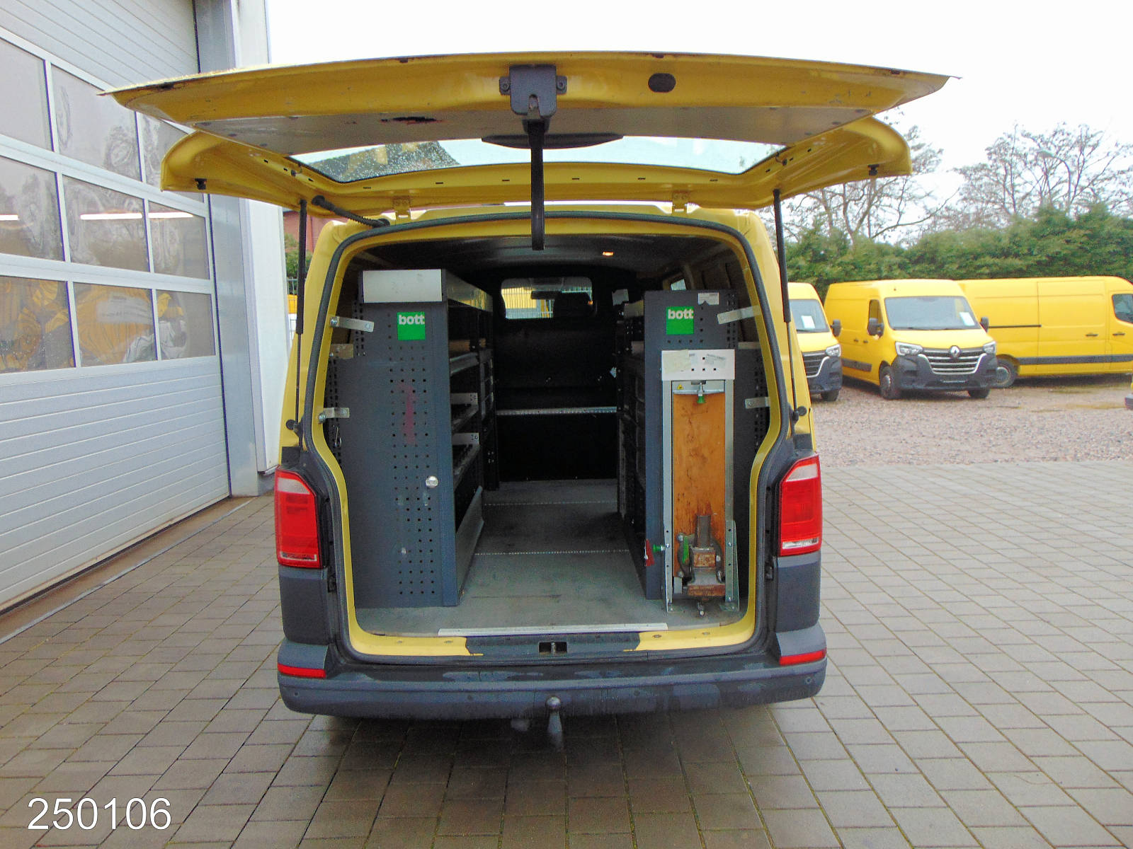 VW T6 Transporter 4Motion AHK-Klima-Navi-BOTT, Interne Nummer: 250106 Bild Nr. 9