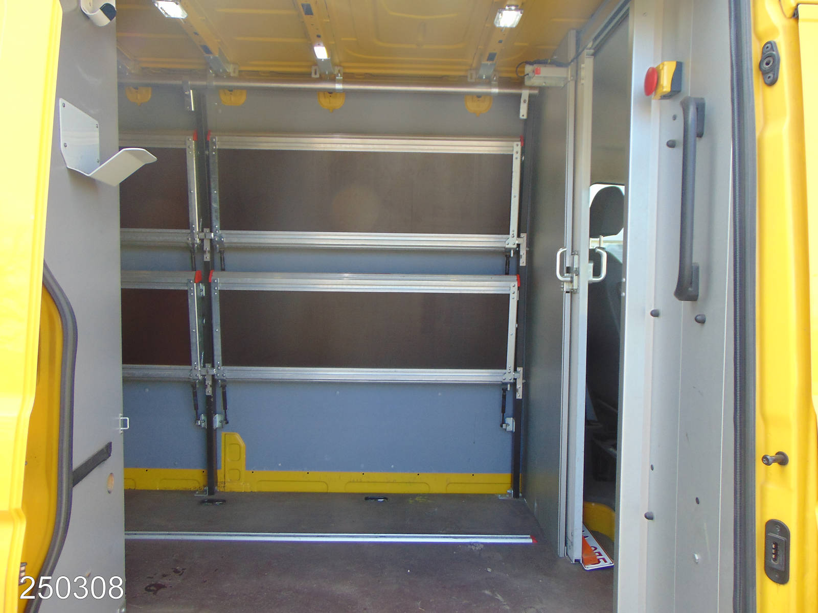 VW Crafter Maxi 2.0 TDI DSG Regalsystem-Klima-Kamera, Interne Nummer: 250308 Bild Nr. 9