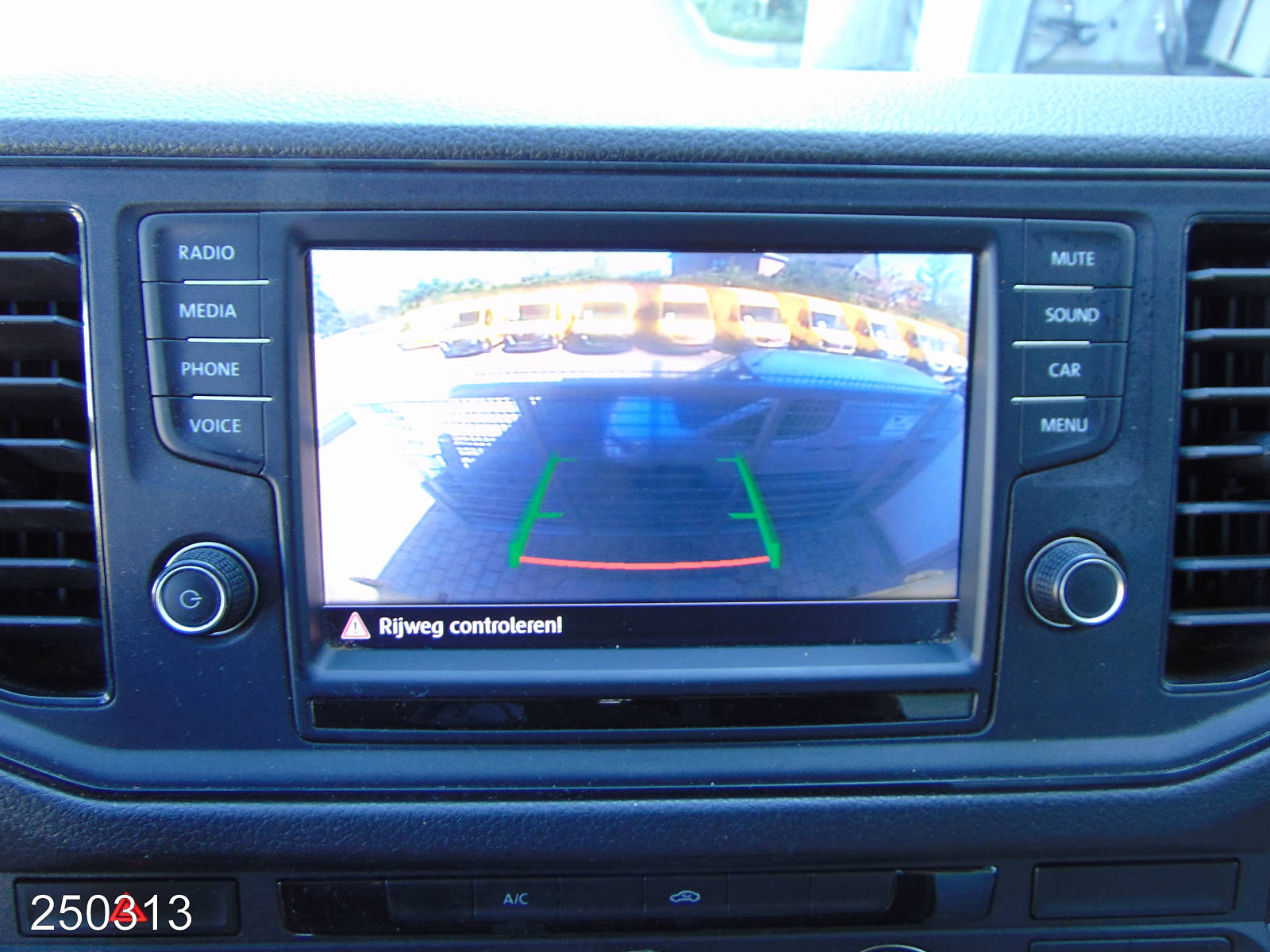 VW Crafter 35 2.0 TDI DSG Regalsystem-Klima-Kamera, Interne Nummer: 250313 Bild Nr. 7