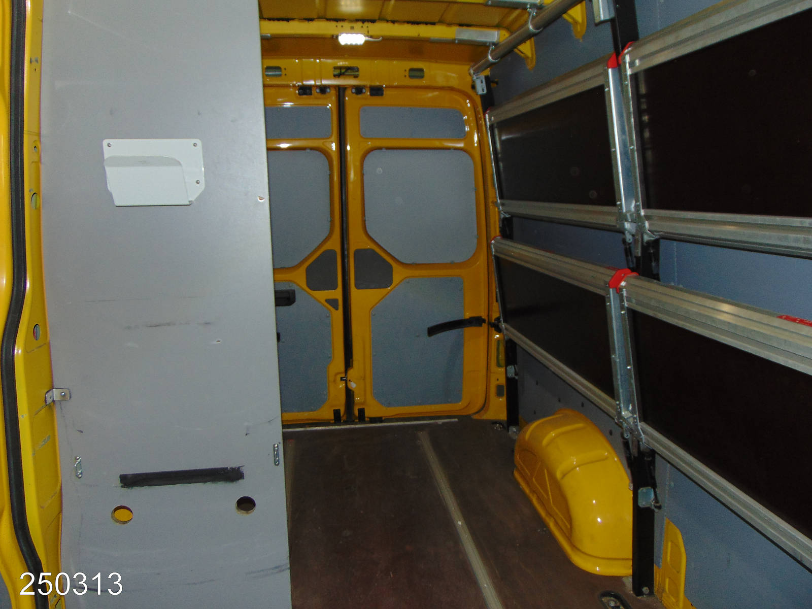 VW Crafter 35 2.0 TDI DSG Regalsystem-Klima-Kamera, Interne Nummer: 250313 Bild Nr. 9