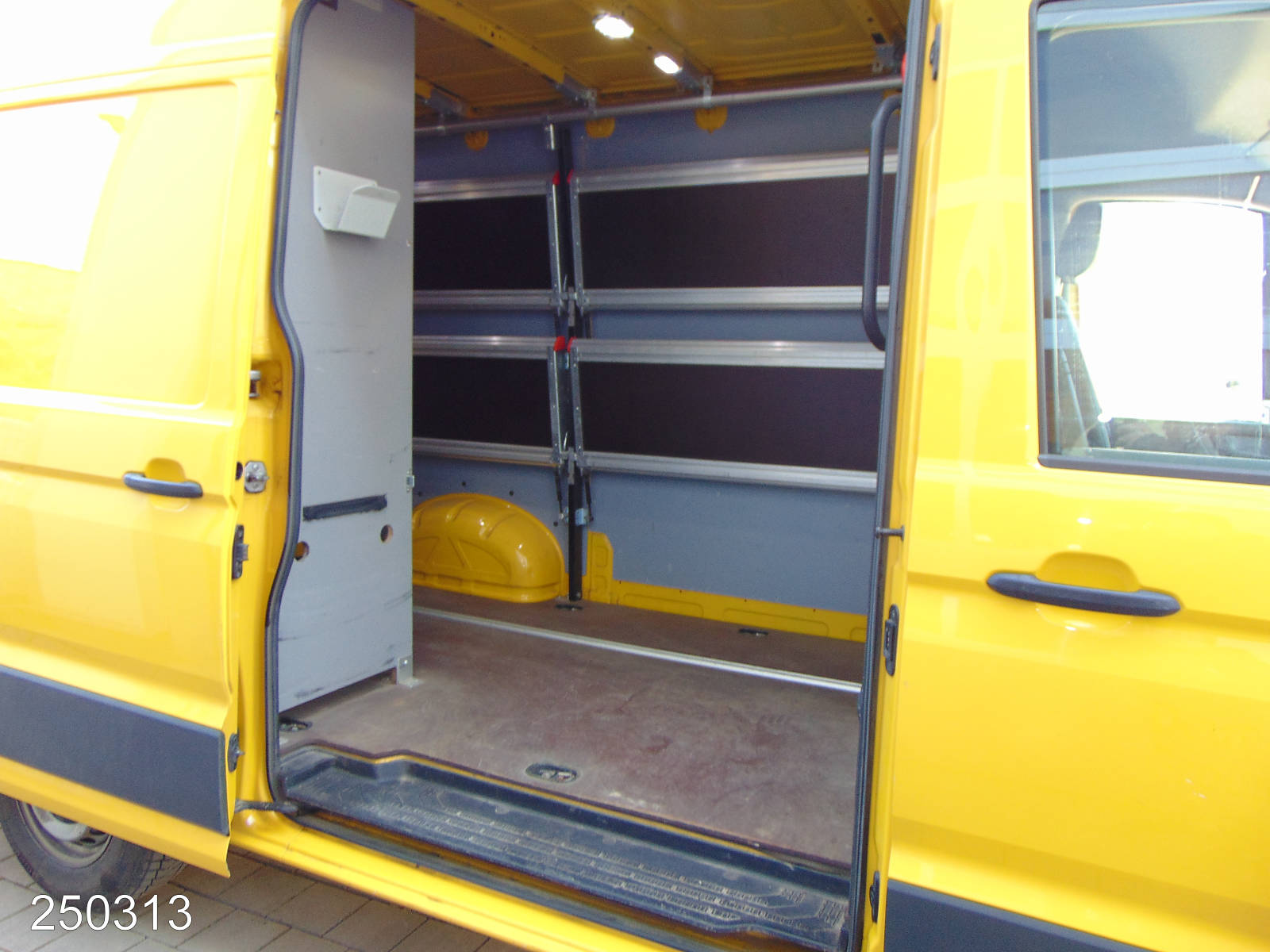 VW Crafter 35 2.0 TDI DSG Regalsystem-Klima-Kamera, Interne Nummer: 250313 Bild Nr. 11