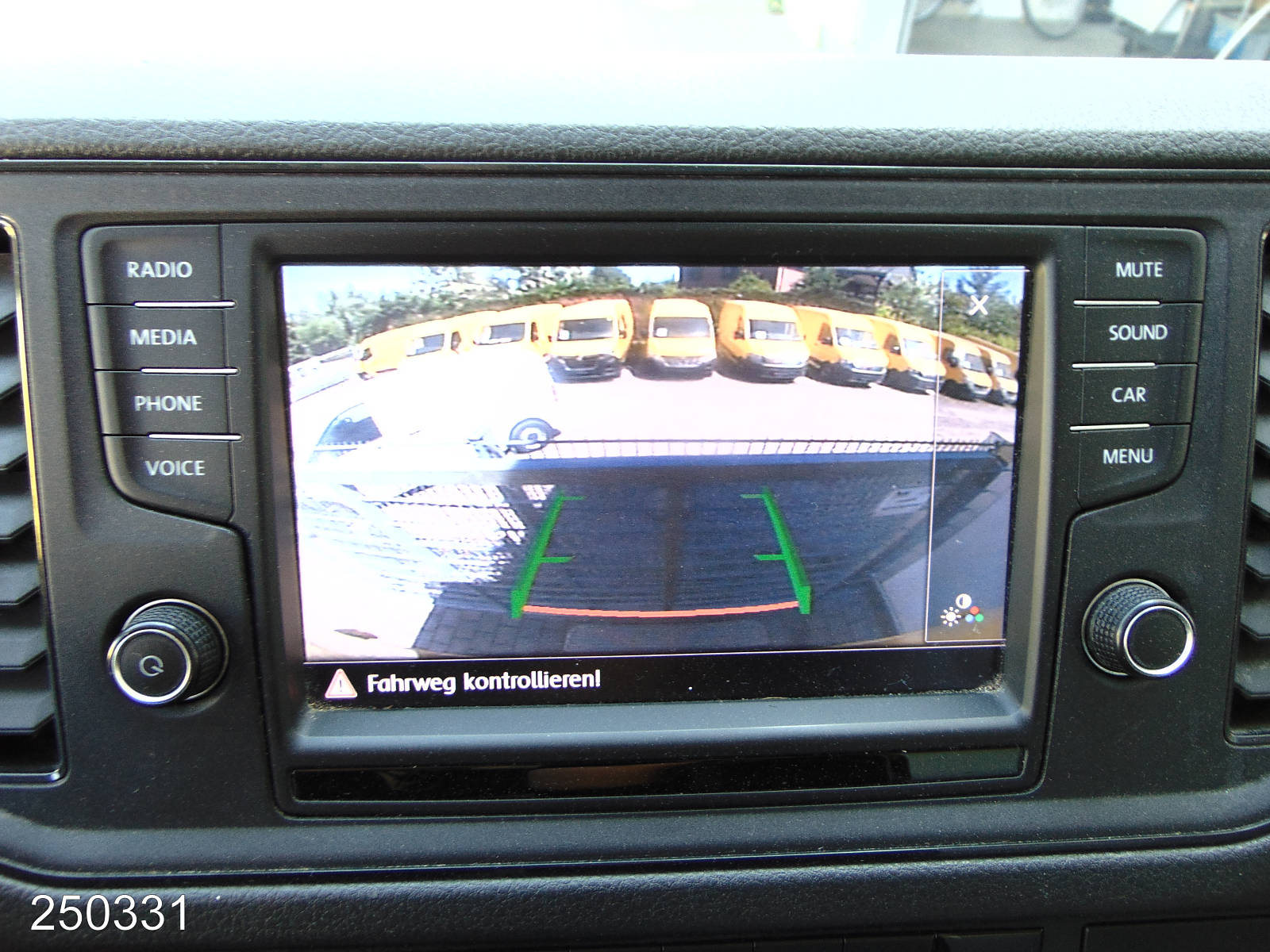 VW Crafter 35 2.0 TDI DSG Regalsystem-Klima-Kamera, Interne Nummer: 250331 Bild Nr. 7