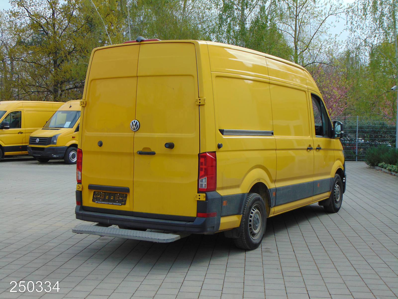 VW Crafter 35 2.0 TDI DSG Regalsystem-Klima-Kamera, Interne Nummer: 250334 Bild Nr. 2