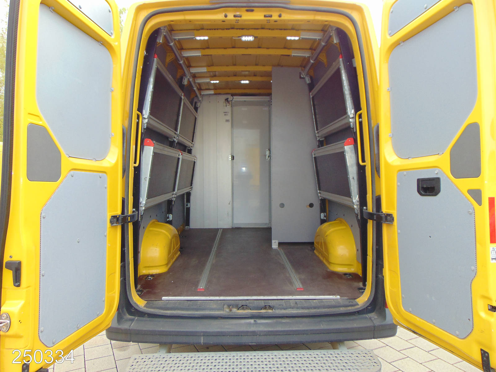 VW Crafter 35 2.0 TDI DSG Regalsystem-Klima-Kamera, Interne Nummer: 250334 Bild Nr. 10