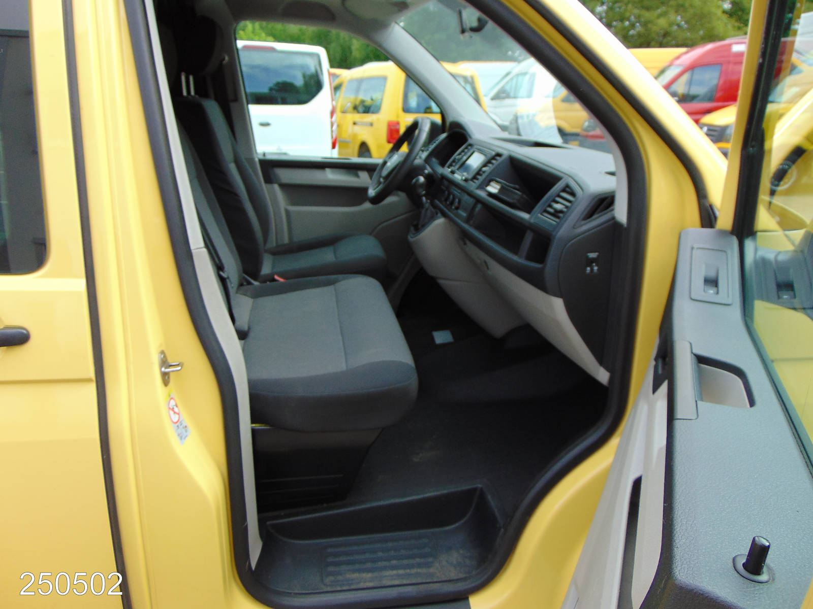 VW T6 Transporter 2.0 TDI 4Motion AHK-Klima-Navi-BOTT, Interne Nummer: 250502 Bild Nr. 7