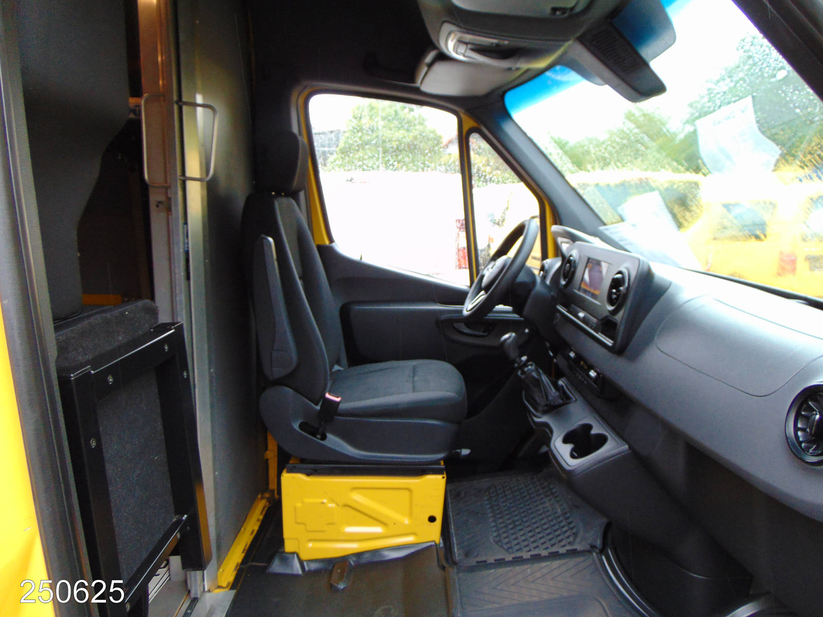 Mercedes Sprinter 314 CDI Regalsystem-Klima-Kamera, Interne Nummer: 250625 Bild Nr. 8