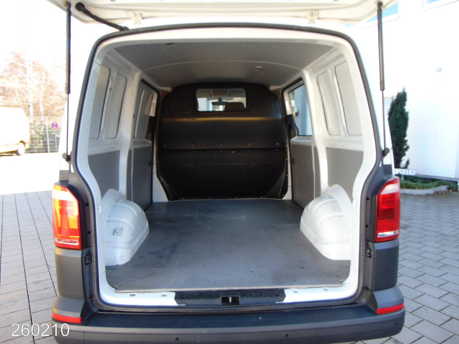 VW T6 Transporter 2.0 TDI 4Motion DSG Klima-Kamera-Navi, Interne Nummer: 260210 Bild Nr. 9