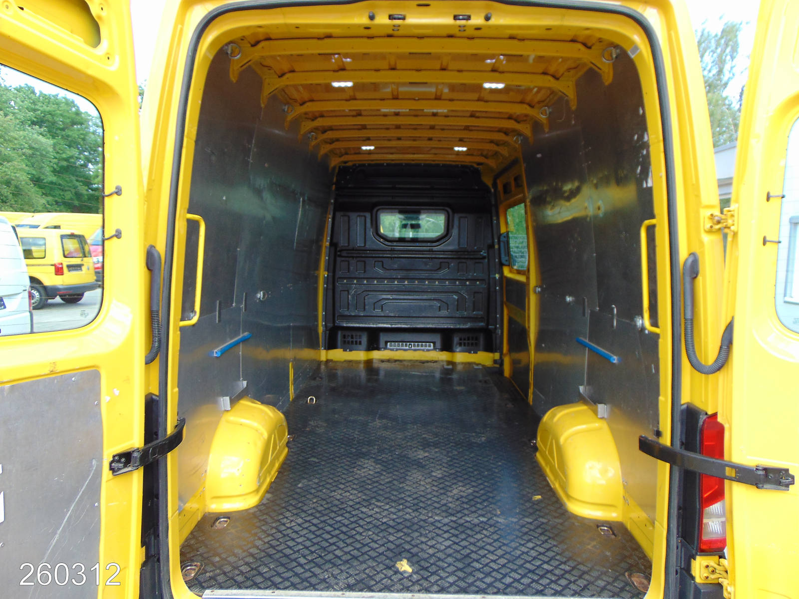 VW Crafter Maxi 2.0 TDI DSG Kamera, Interne Nummer: 260312 Bild Nr. 8