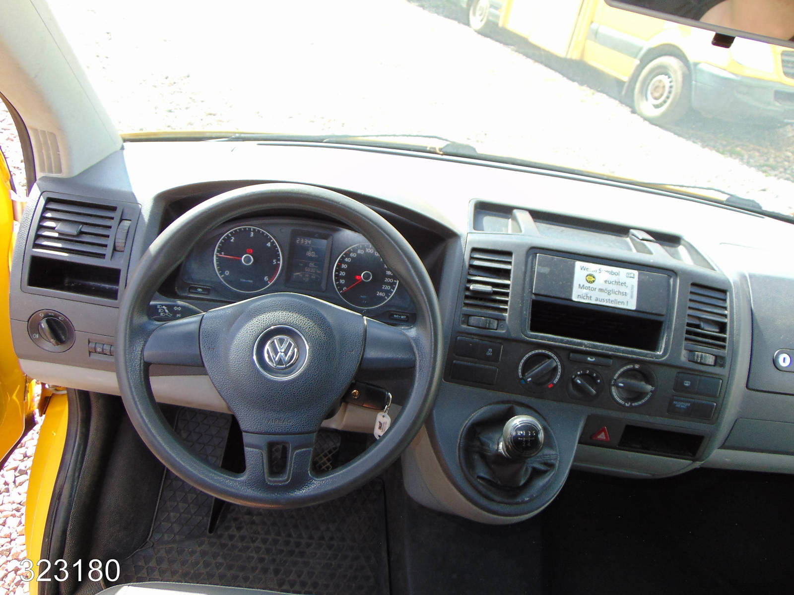 VW T5 Transporter 2.0 TDI 2x Schiebetür-3 Sitzer, Interne Nummer: 323180 Bild Nr. 4