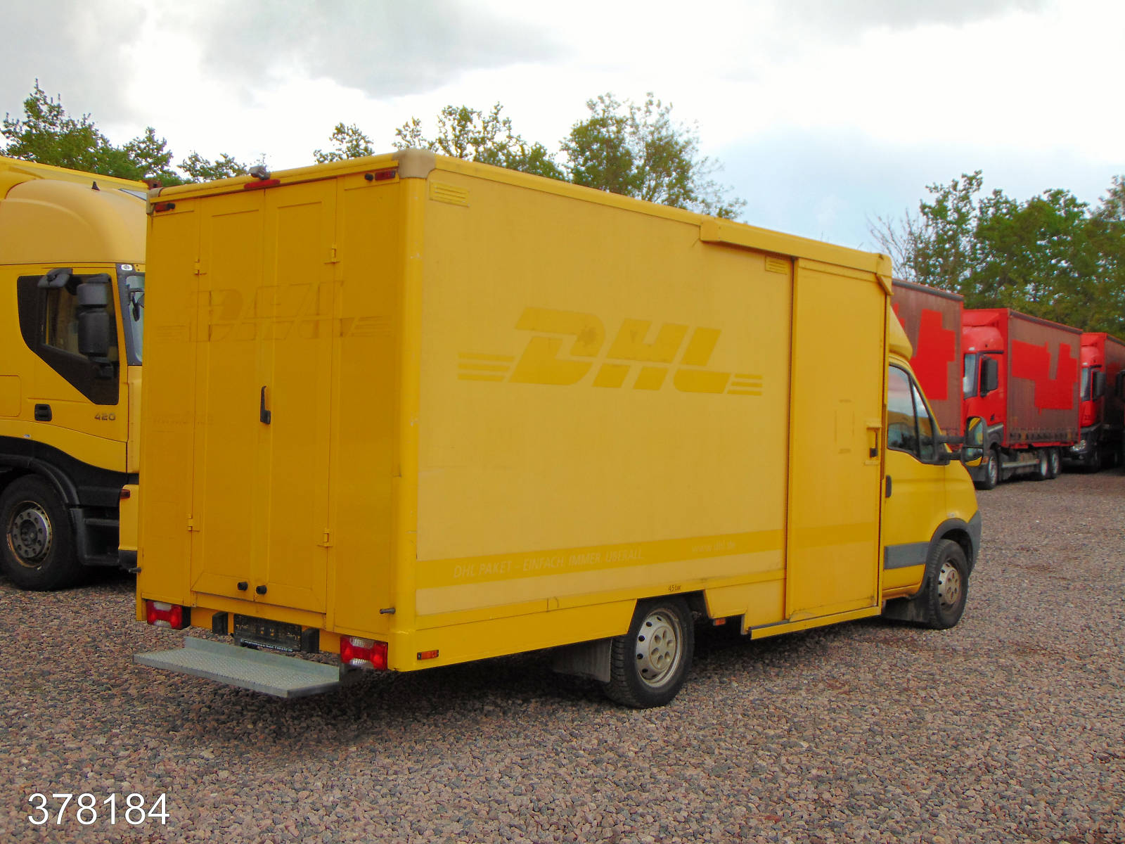 Iveco Daily 35 S 11 A / P Maxi Postkoffer Regalsystem, Interne Nummer: 378184 Bild Nr. 2