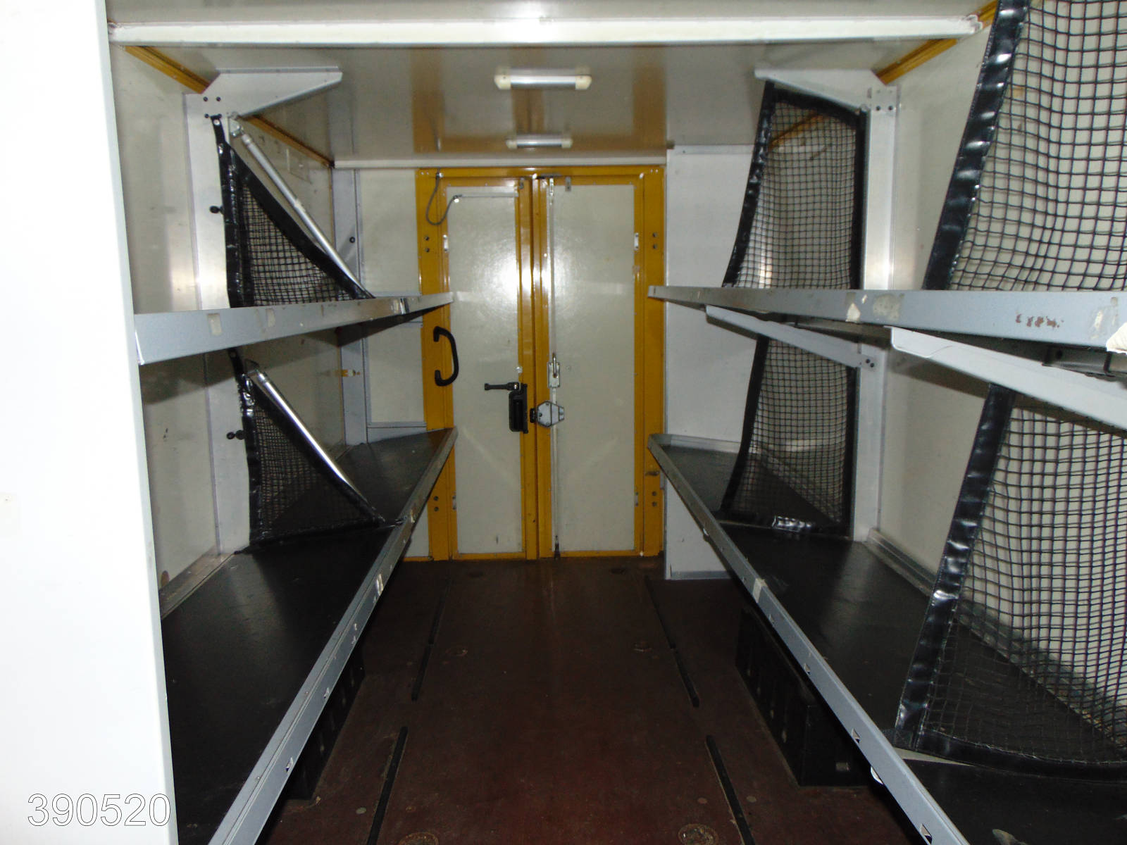 Mercedes Sprinter 310 CDI Maxi Kamera-Regalsystem, Interne Nummer: 390520 Bild Nr. 9