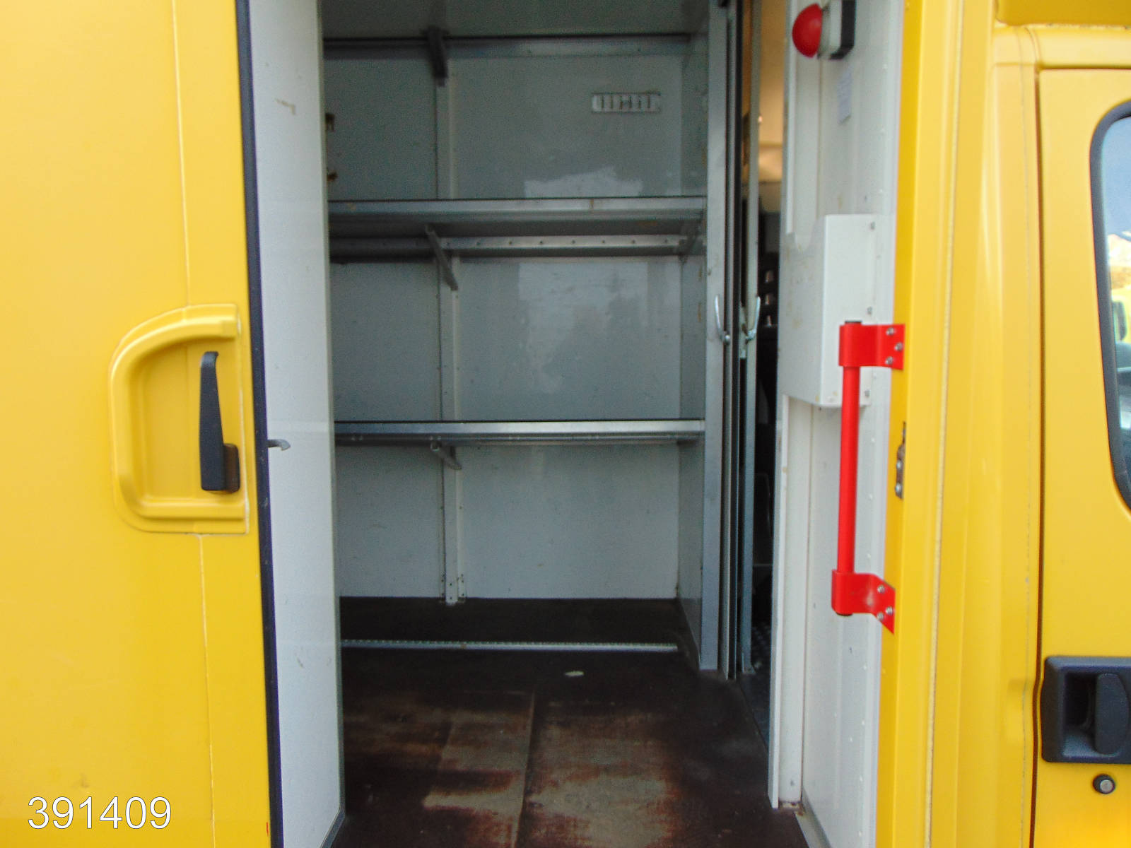 Iveco Daily 35 S 11 A / P Maxi Postkoffer Regalsystem, Interne Nummer: 391409 Bild Nr. 10