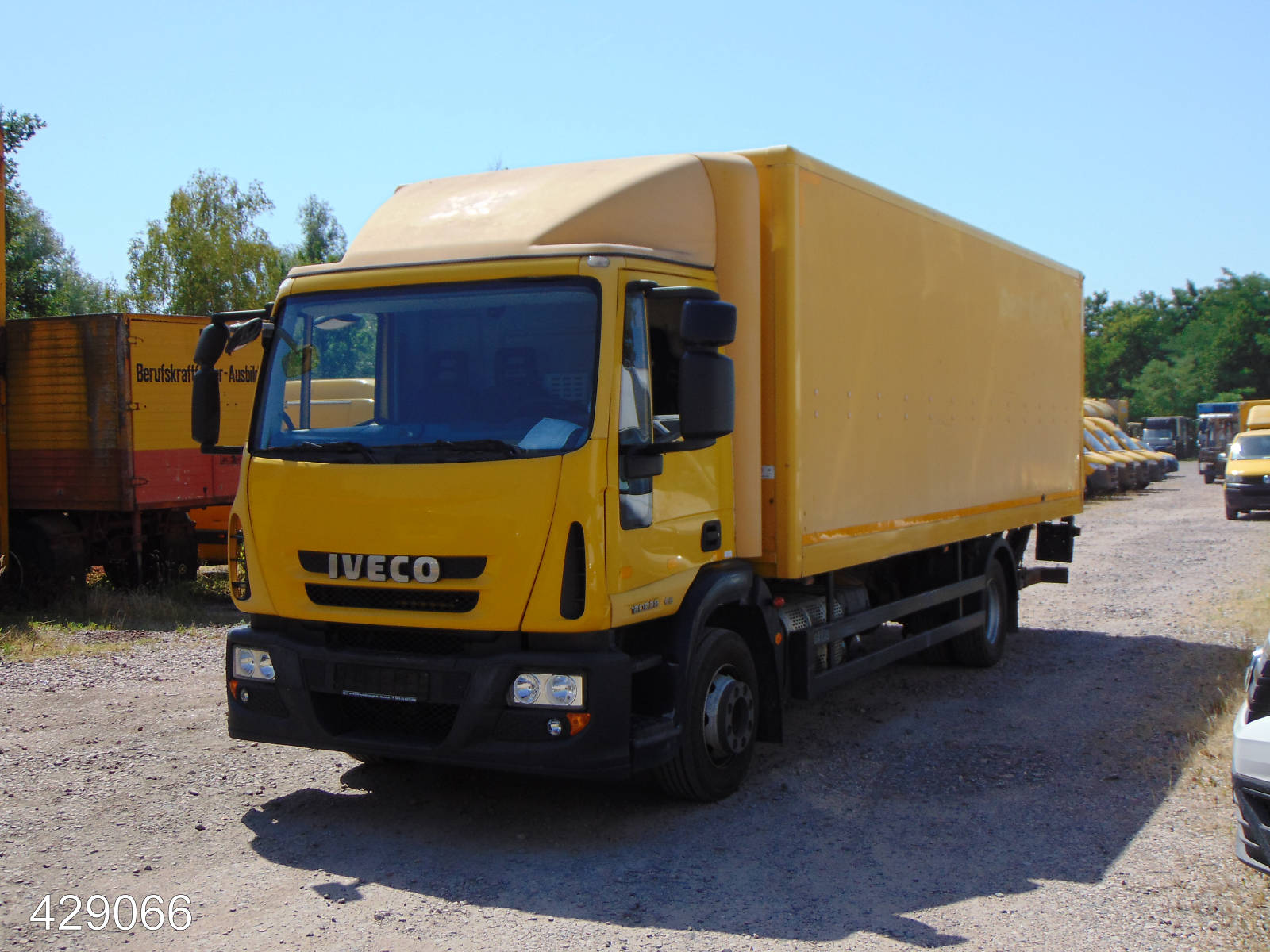 Iveco EUROCARGO 120E.28P, Interne Nummer: 429066